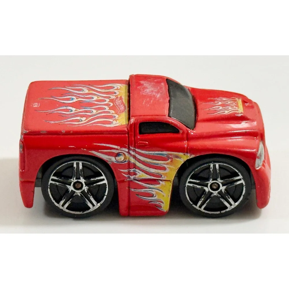 Hot Wheels Dodge Ram Pickup Kids Toy Truck Red Flame Tooned‎ Diecast